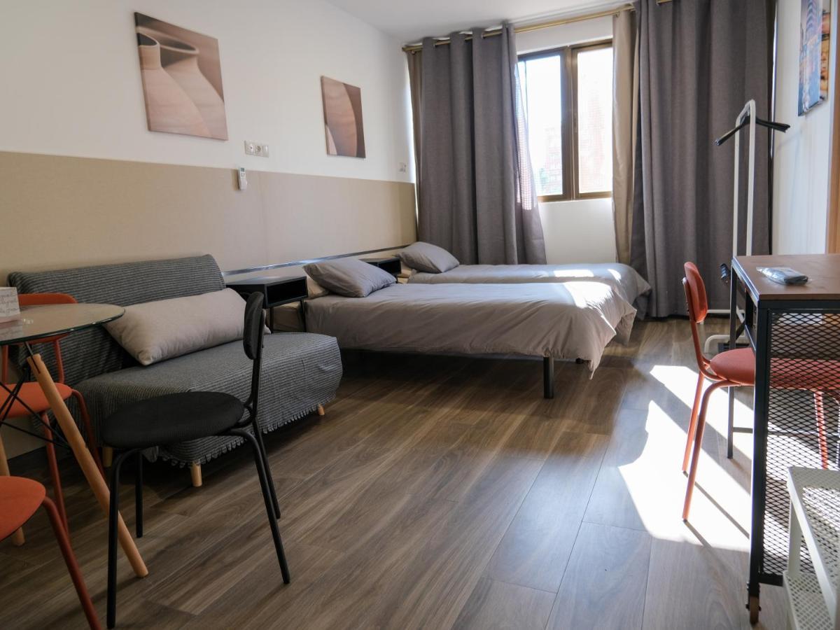 Alianza Suites Madrid Ngoại thất bức ảnh